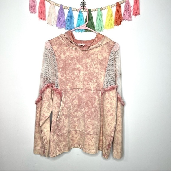 Bibi Pink Fishnet Accent Batwing Fringe Contemporary Pullover Sweatshirt Medium - Picture 14 of 15